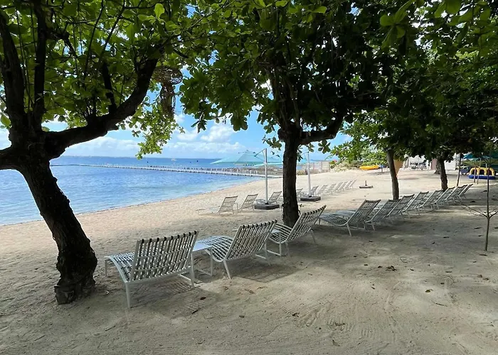 Tambuli Seaside Living And Resort-tower F Resort Lapu-Lapu City